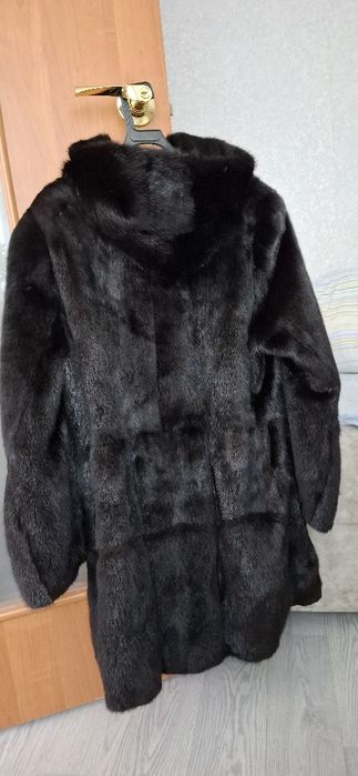 Шуба норковая с капюшоном