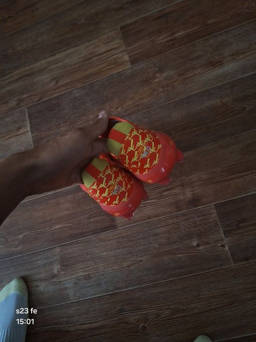 MIZUNO Red будсы