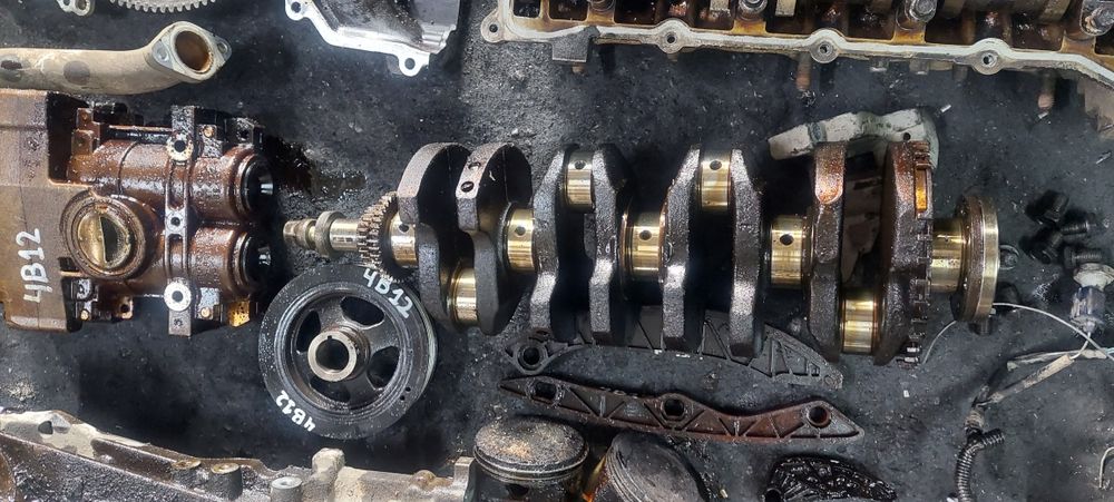 Запчасти на 4B12.  MITSHUBISHI.