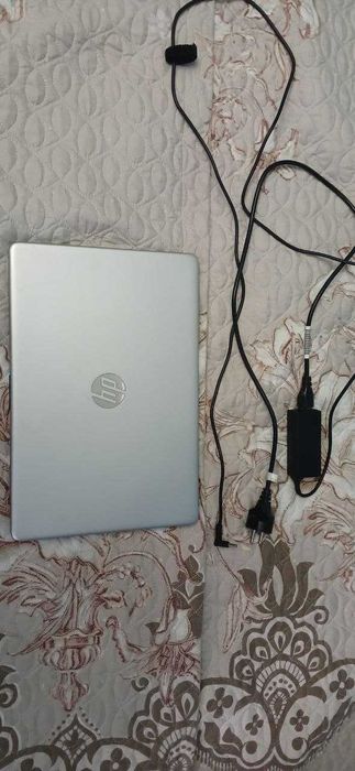 Ноутбук HP 15.6 дюймов