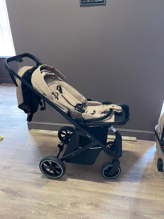 Коляска детская.