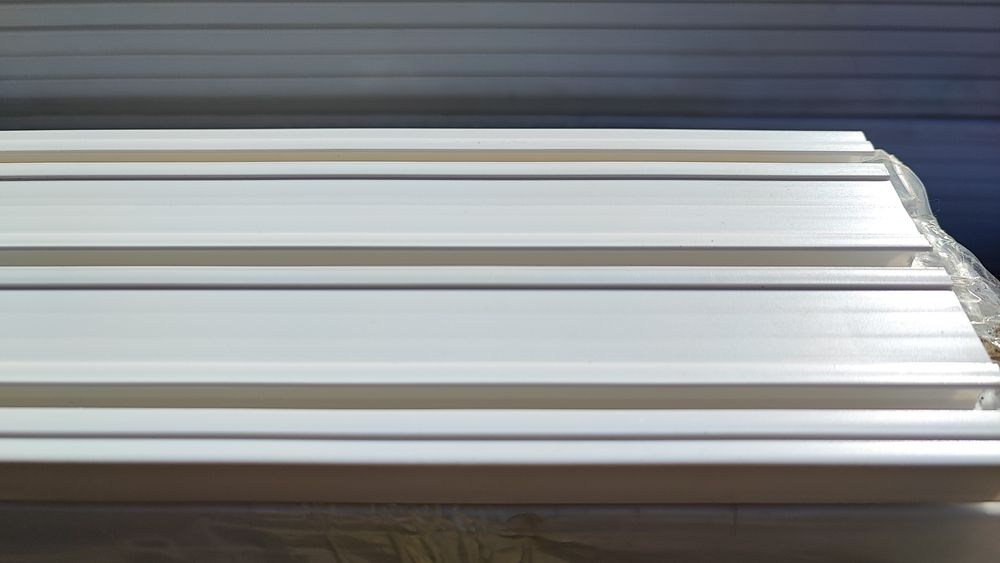 Карнизы пластиковые для штор