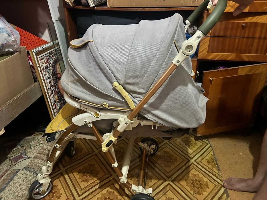 Продам детскую коляску Coletto