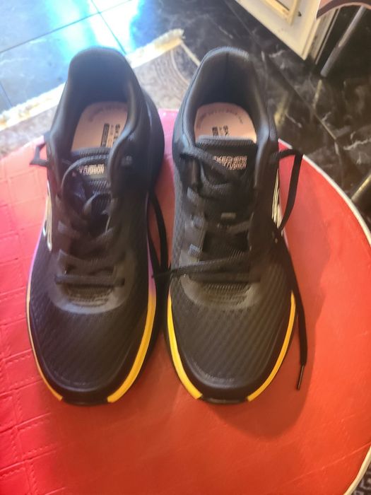Sneakers noi nouti