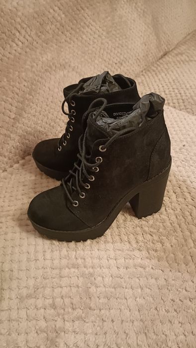 Ghete marimea 37 H&M