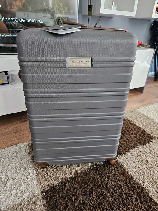 Valiza/Troler Tommy Hilfiger pentru barbati