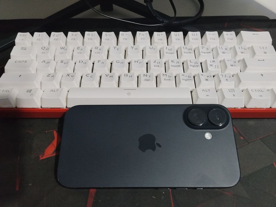 iphone 16 128 гигабайт