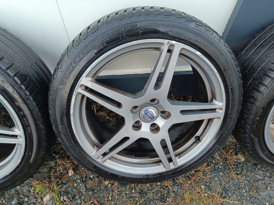Vand jante volvo r18