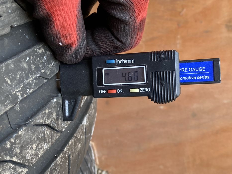 255/55/19 Континентал  Летни