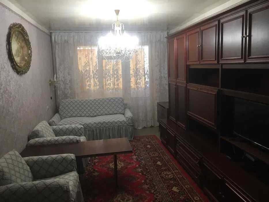 Сдам в аренду 2х комнатную квартиру есть все-семейным русскоговорящим