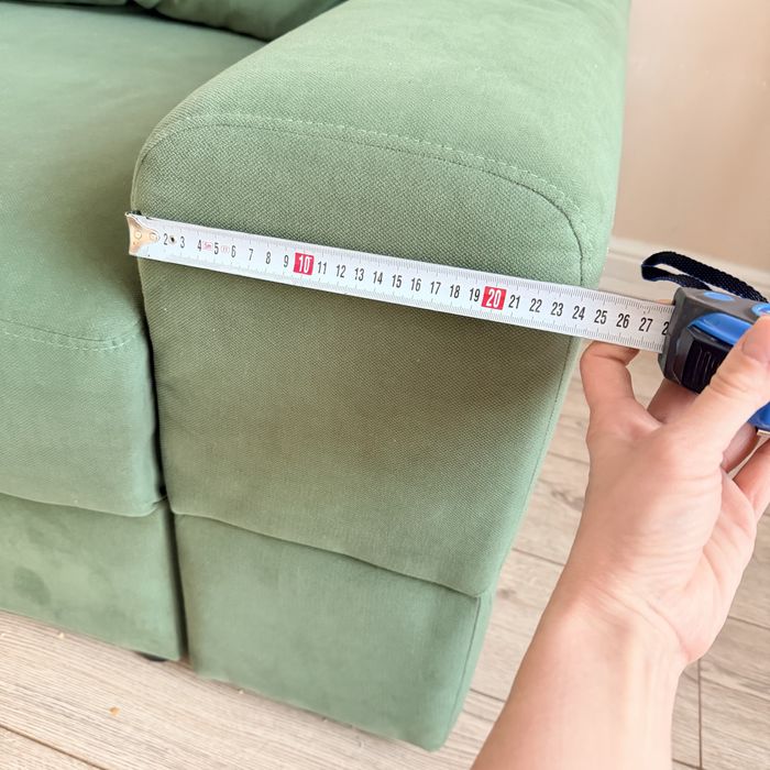 Продам диван угловой в отличном состоянии