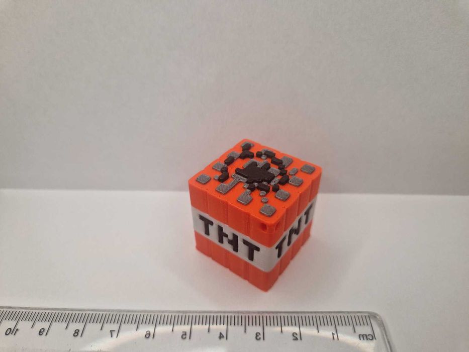 3D Minecraft TNT кубче