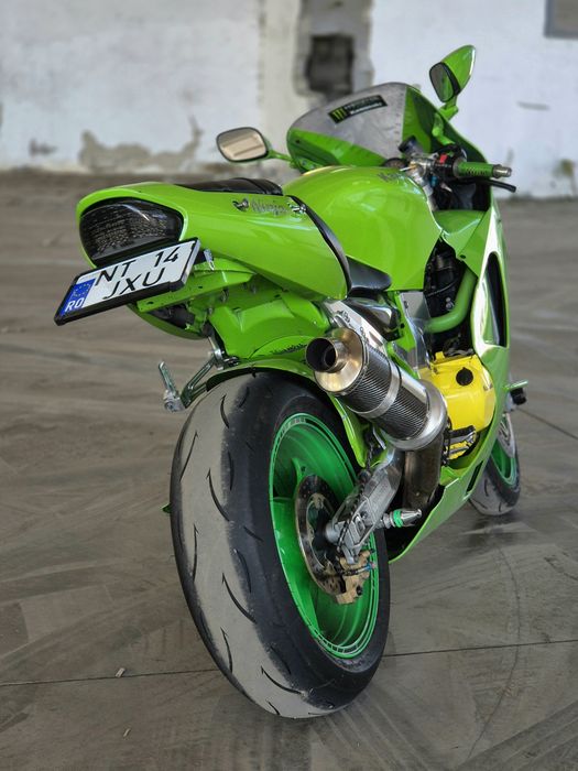 Kawasaki ZX12-R ediția 2000 Nelimitat