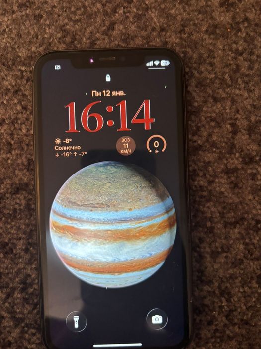 Продам iphone 11 64gb черный