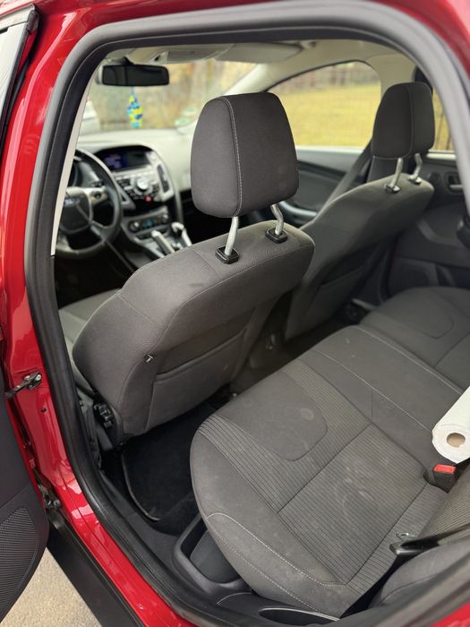 De vanzare Ford Focus 1.0 benzina Accept si variante +/-