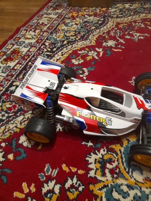 Mașinuța  team tamiya dt 02
