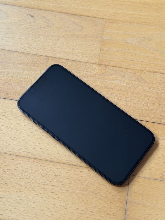 iPhone 13 128GB Midnight original iStyle – stare impecabilă