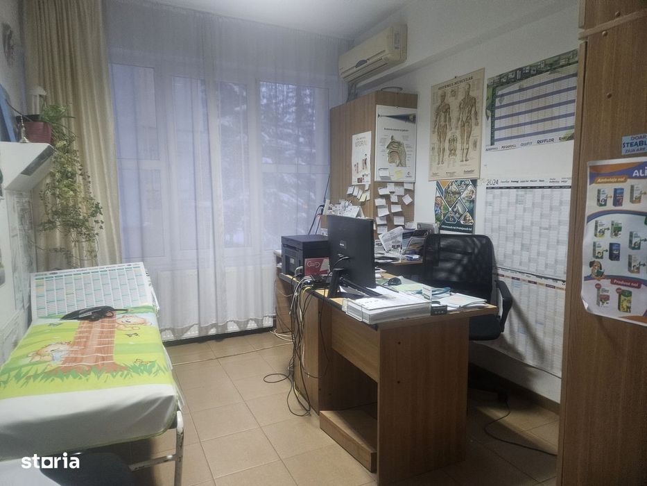 Vand CABINET MEDICAL in Policlinica din Piata mica George Enescu