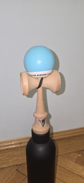Kendama Krom pop