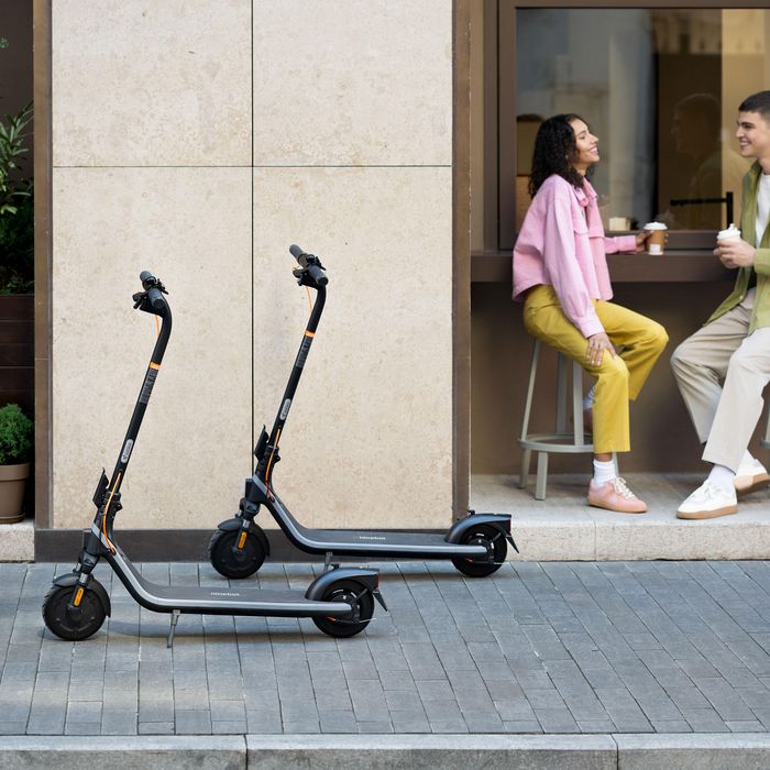 Trotinetă electrică Ninebot E2 Plus Ii - produs resigilat Decathlon