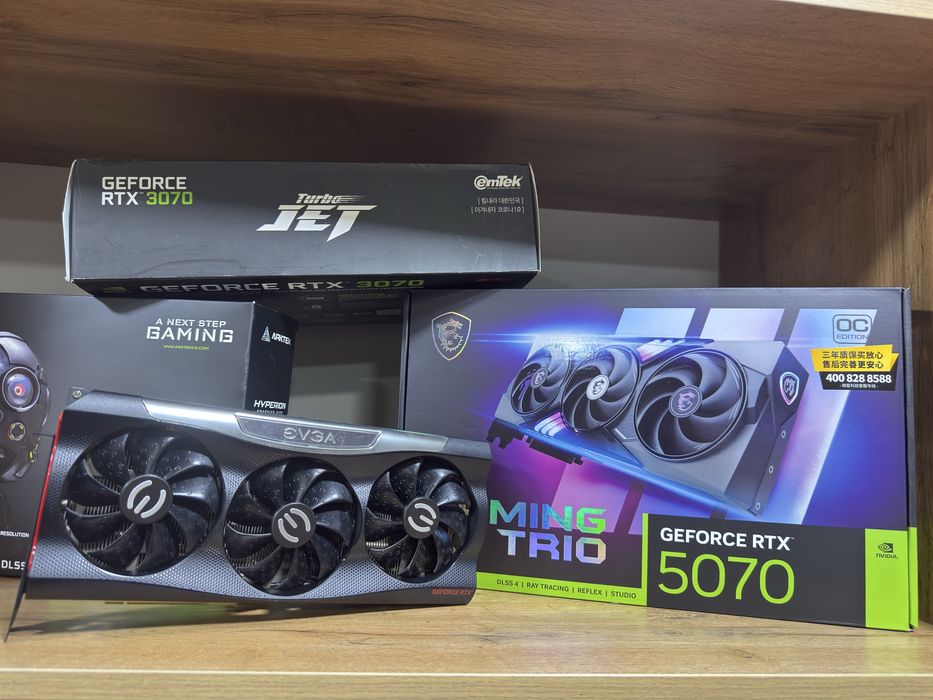 EVGA GeForce RTX 3090 FTW3 ULTRA Gaming, 24G