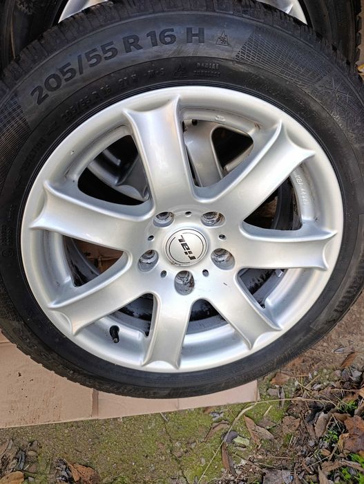 гуми с джанти 205-55-16  BMW E 90 /E91