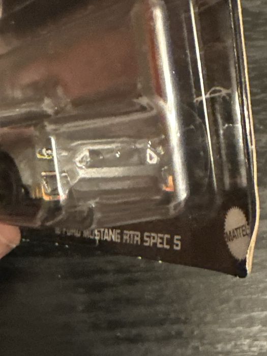 Masinuta hot wheels mustang