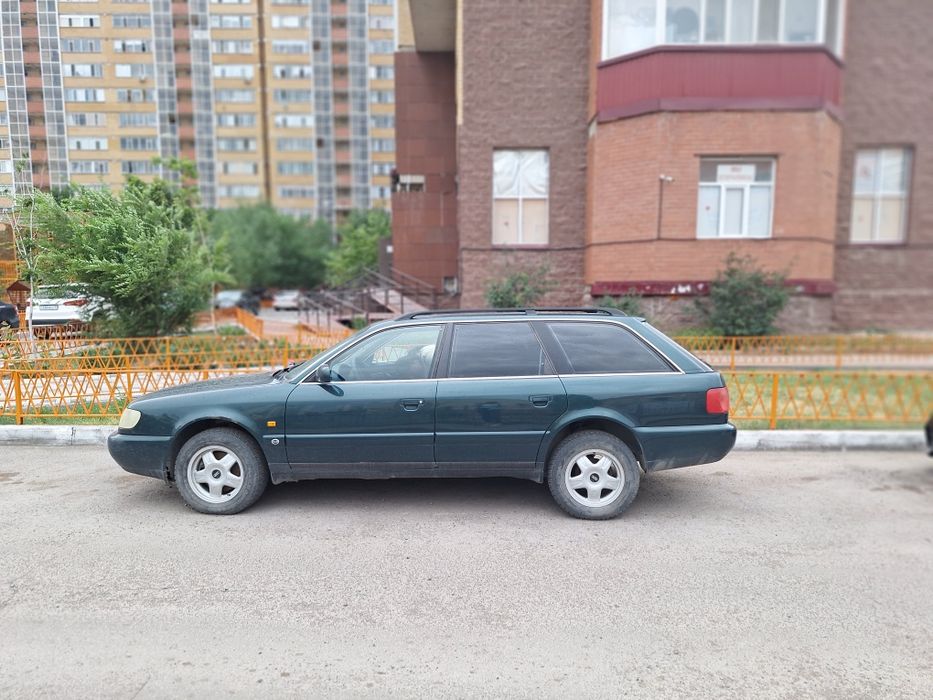 Продам ауди А6  универсал