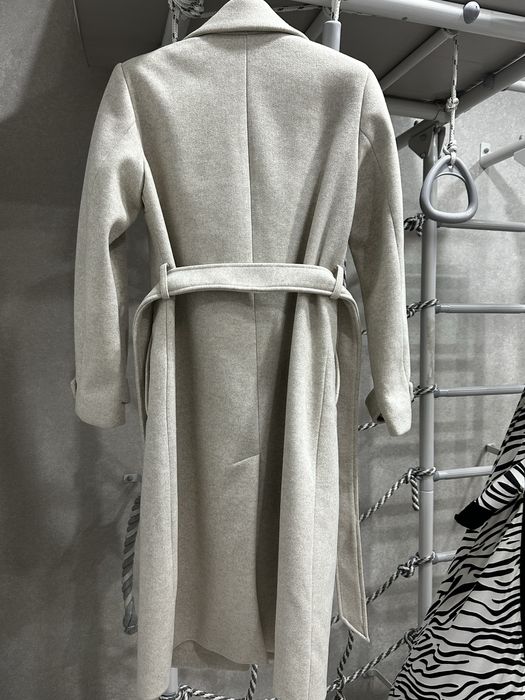 Демисезонное пальто