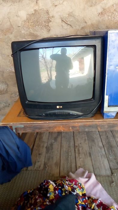 Срочно продаётся телевизор
