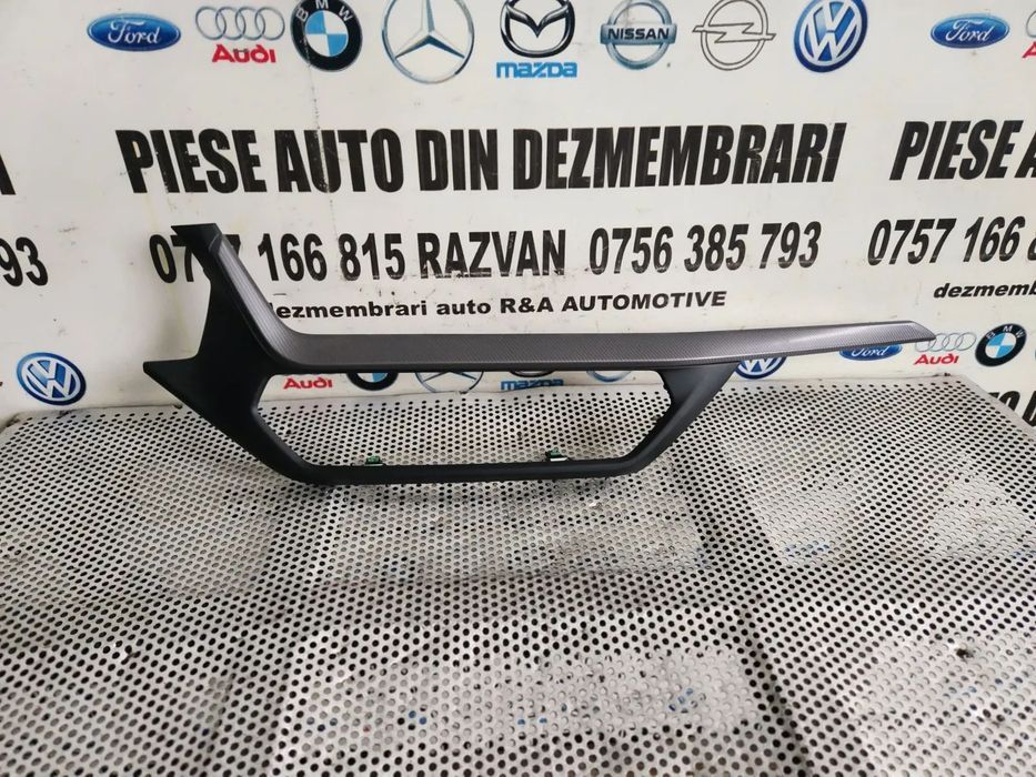 Ornament Trim Bord Bmw Seria 1 F40 F41 Seria 2 F44 F45 F46 Volan Stanga Dezmembrez Bmw F40 M Paket