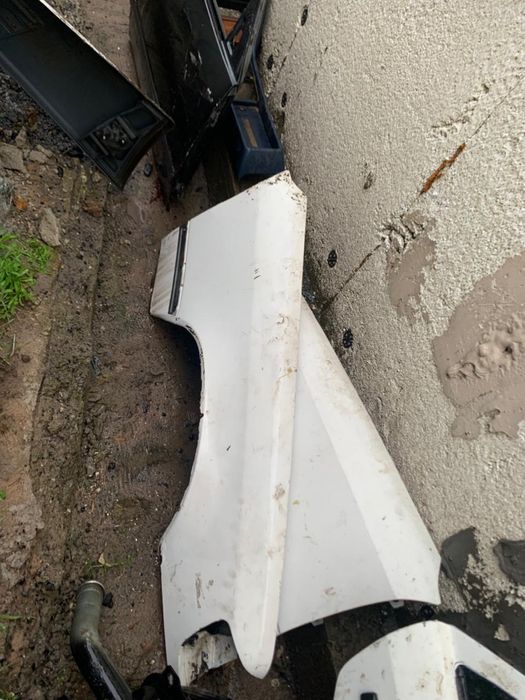 Запчасти авто мерседес