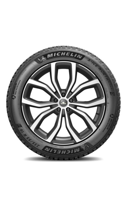 Продам шины шипованный