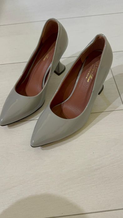 Вечернее платье продам