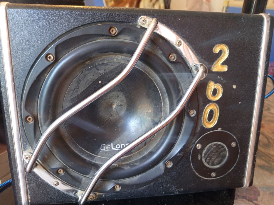 Срочно продам сабвуфер