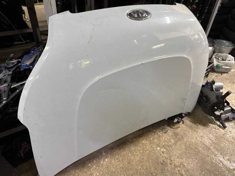 Капот на Kia Soul