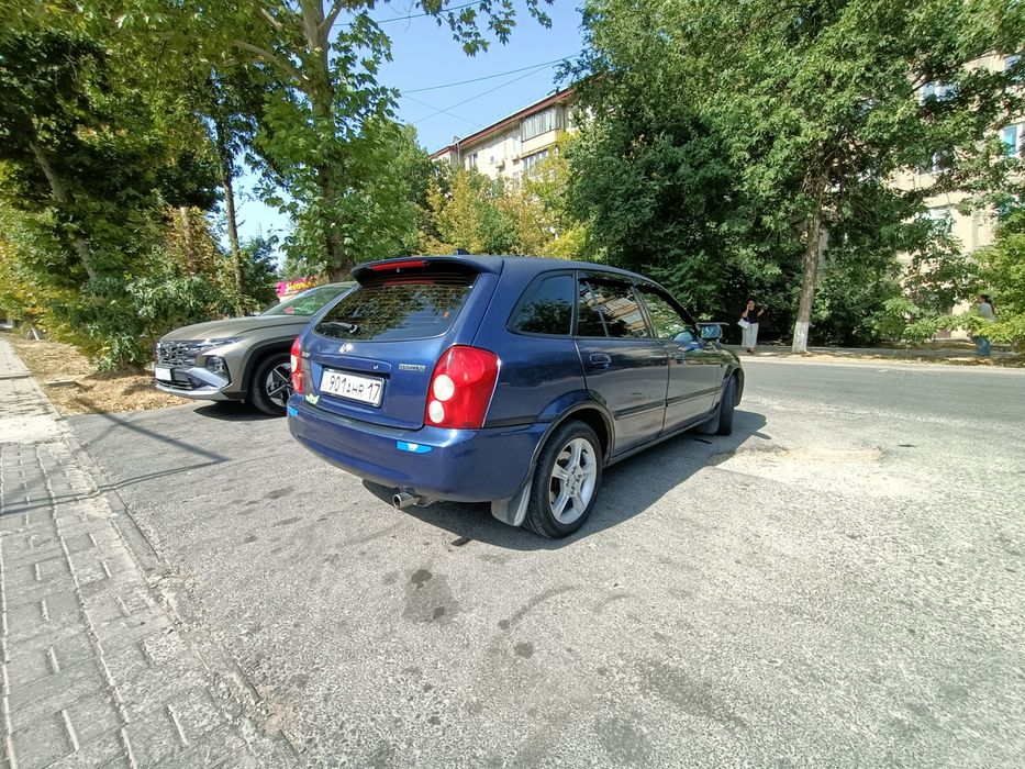 Mazda 323f bj 2003 1.6 AT
