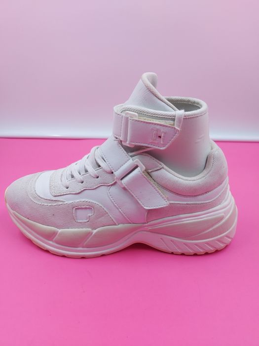 Tommy Hilfiger номер 43 Оригинални сникърси