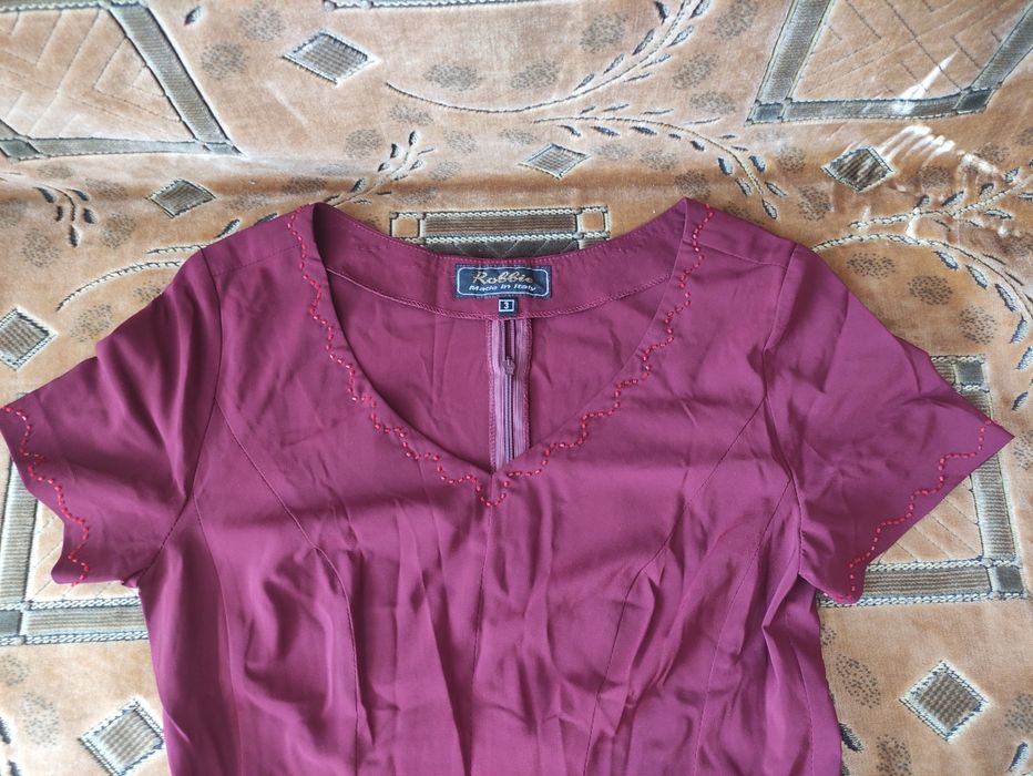 Продам женское платье