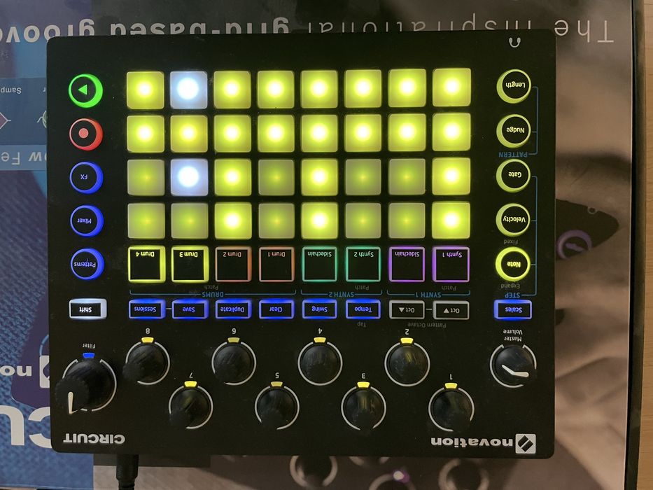 Novation Circuit Groovebox