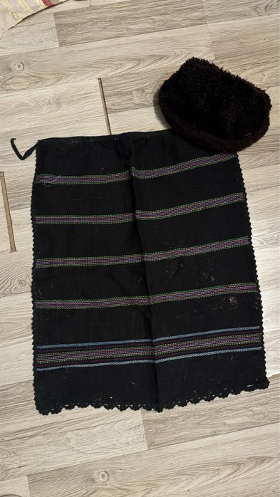 Продавам народни носии