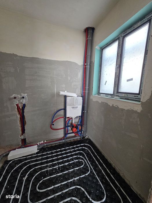 Vila P+1+M,1.8km M Râul Doamnei,Tva inclus,încălzire pardoseala
