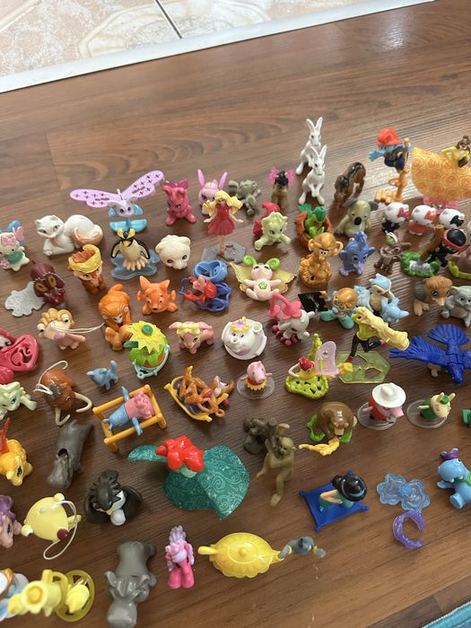 Игрушки фигурки киндер