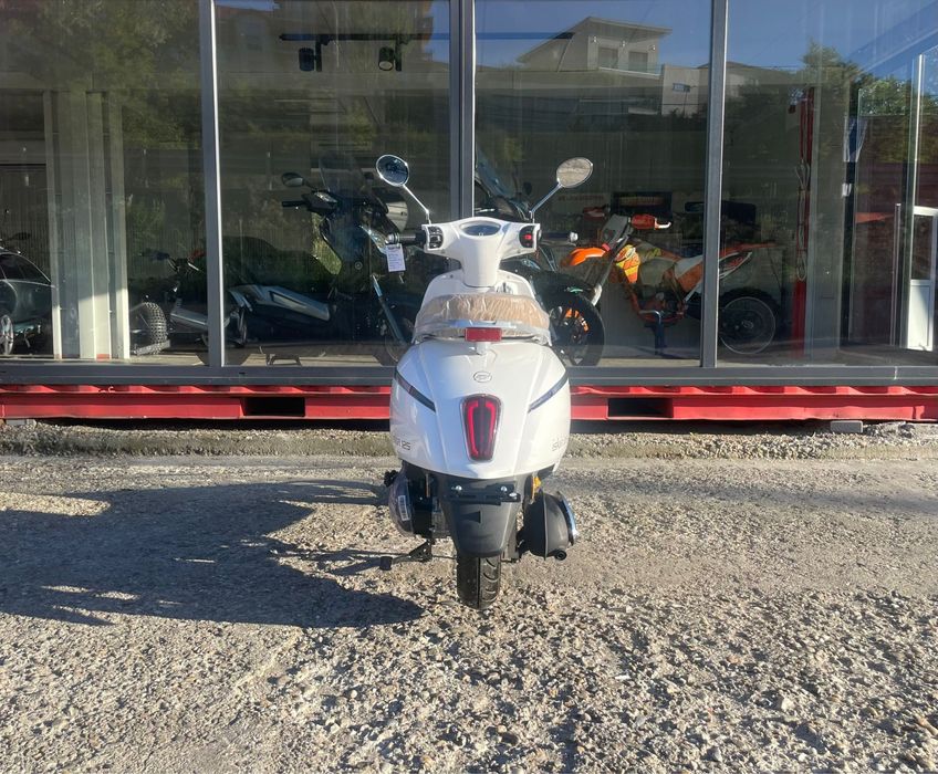 - Scuter Keeway Iskia 125cm NOU - Garantie-Transport Gratuit-
