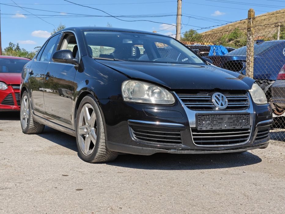 НА ЧАСТИ / VW Jetta / 2005г. / 1.9TDI BKC / Volkswagen Jetta