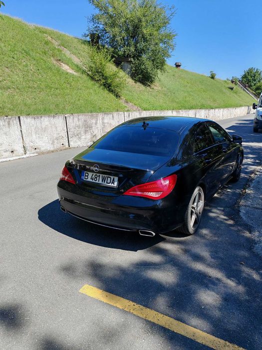 Vând Mercedes Benz CLA 180