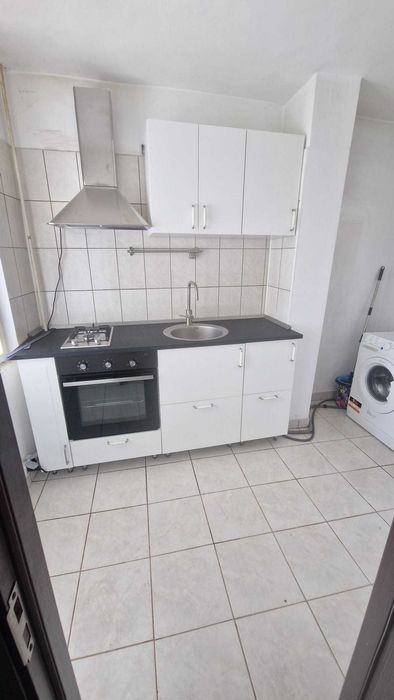 Particular inchiriez  garsoniera  Bl. Lacul Tei intersectie cu str.Doamna Ghica