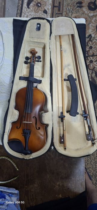 Скрипка в хорошем состоянии 1/2