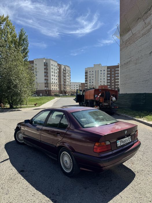 Продам BMW E36 1993г