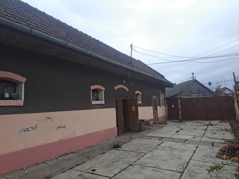 Casa de vânzare situata in Simand pe soseaua Arad#ORADEA  5610 mp